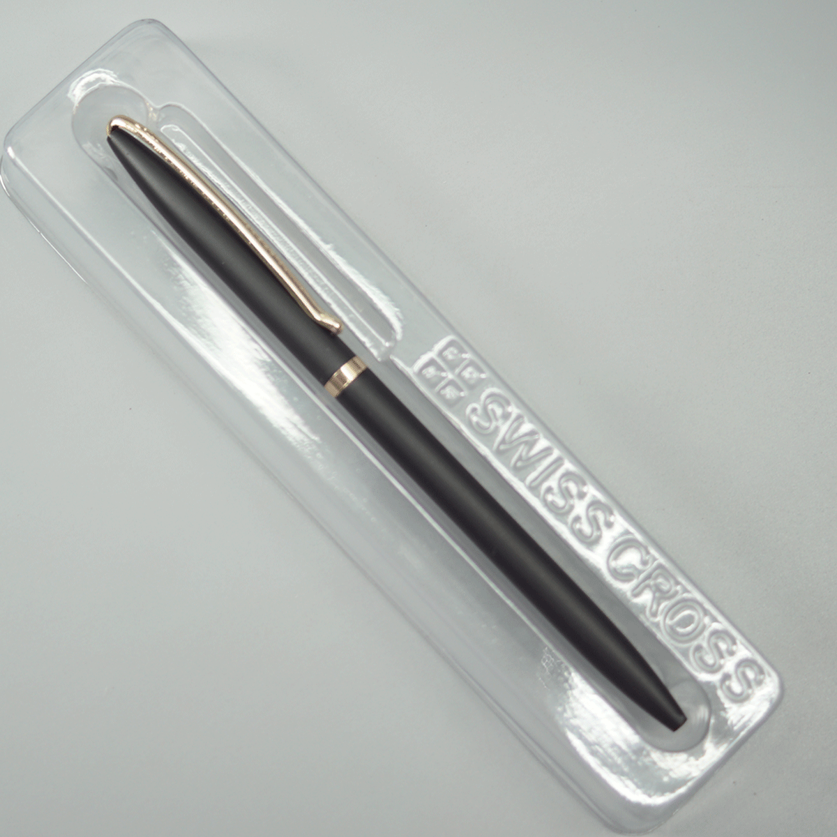 Swiss Cross 929 Glossy Black Color Body And Gold Color Trim And Clip Fine Tip Twist Type Ball Pen SKU 10954