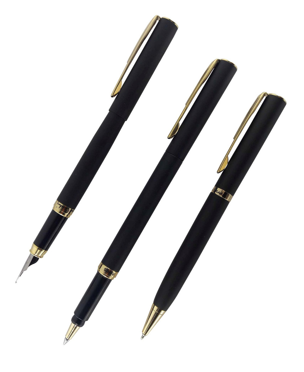 Pierre Cardin Model No 11841 GoldenEye Model Black Color Fullset of