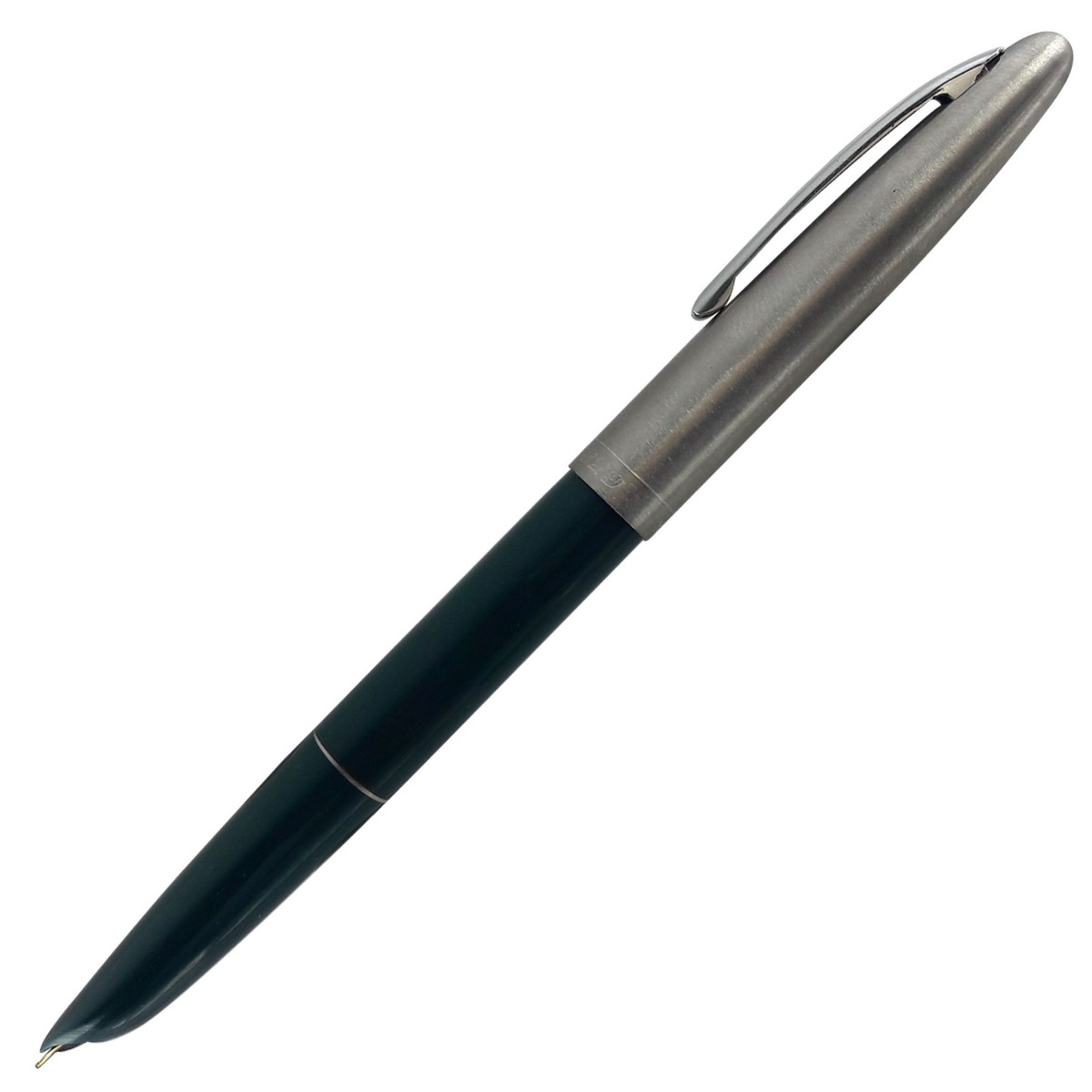Hero Model - 12320 Hero 329 Green Color Body With Silver Cap Fountain Pen