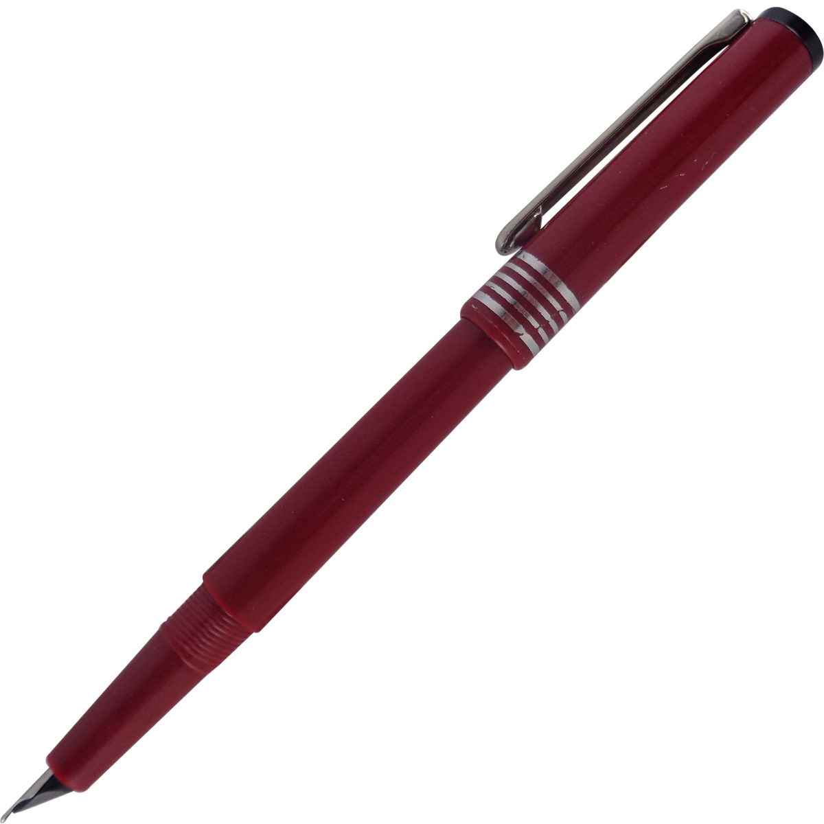 Bril Model: 13672 95 Slim red color body with silver clip cap type  Fine  tip fountain pen