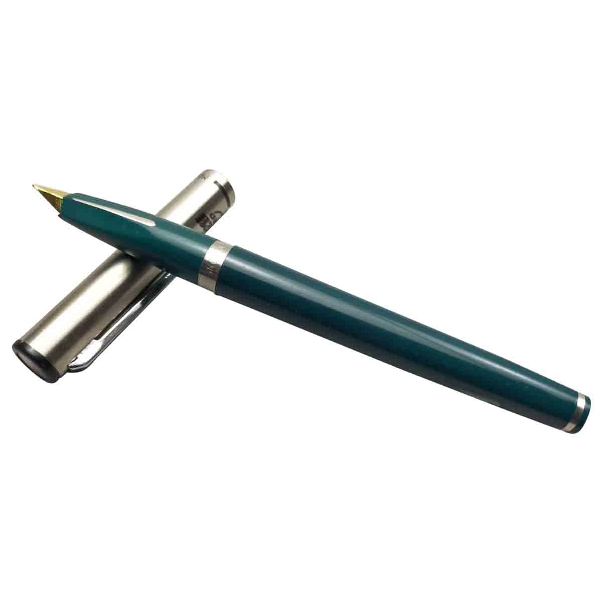 Hero 240 Green Color Fountain pen Model 14026