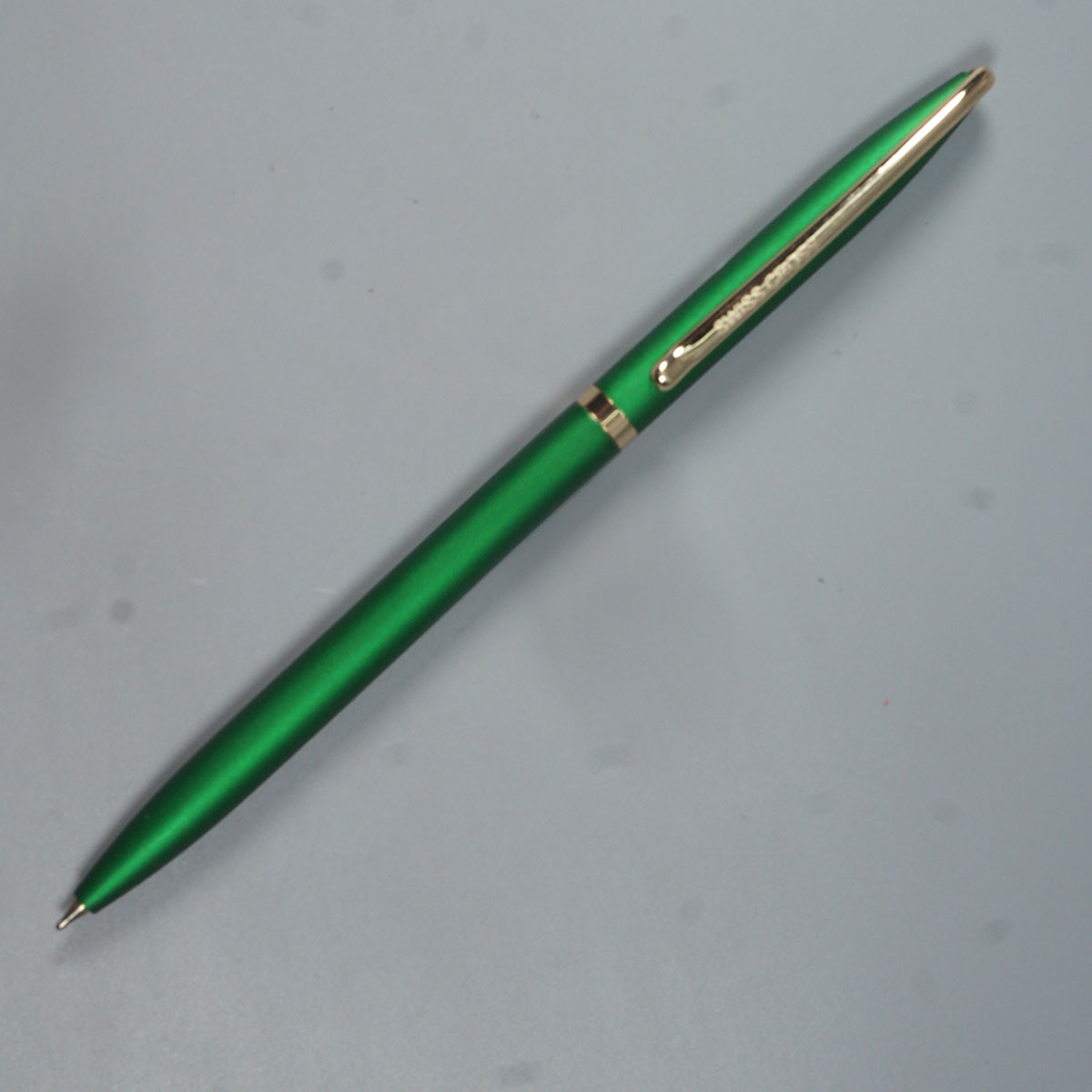 Swiss Cross 929 Matte Green Color Body And Gold Color Trim And Clip Fine Tip Twist Type Ball Pen SKU 14587