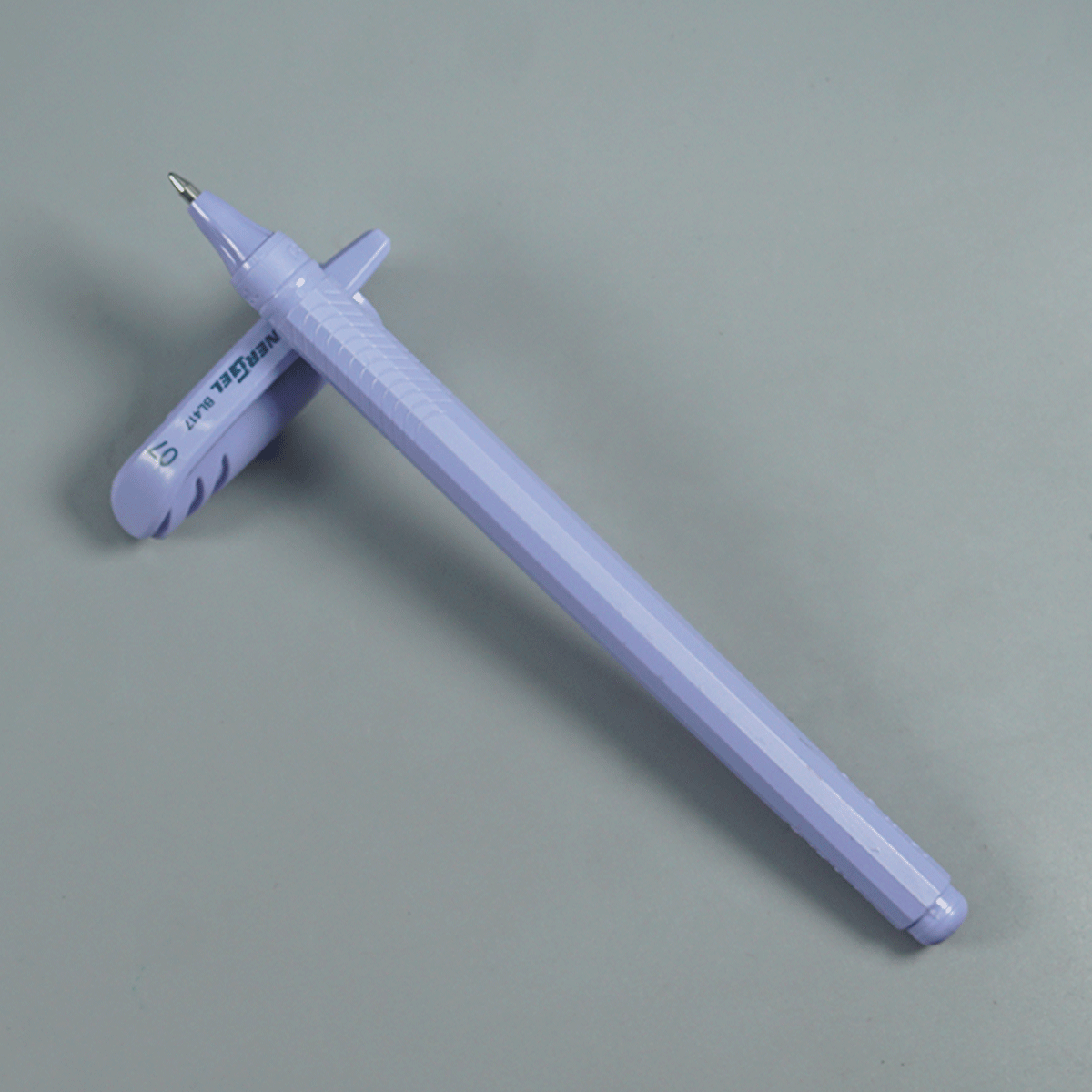 Pentel Energel BL417 Pastel Violet Color Body 0.7mm Cap Type Gel Pen 14750