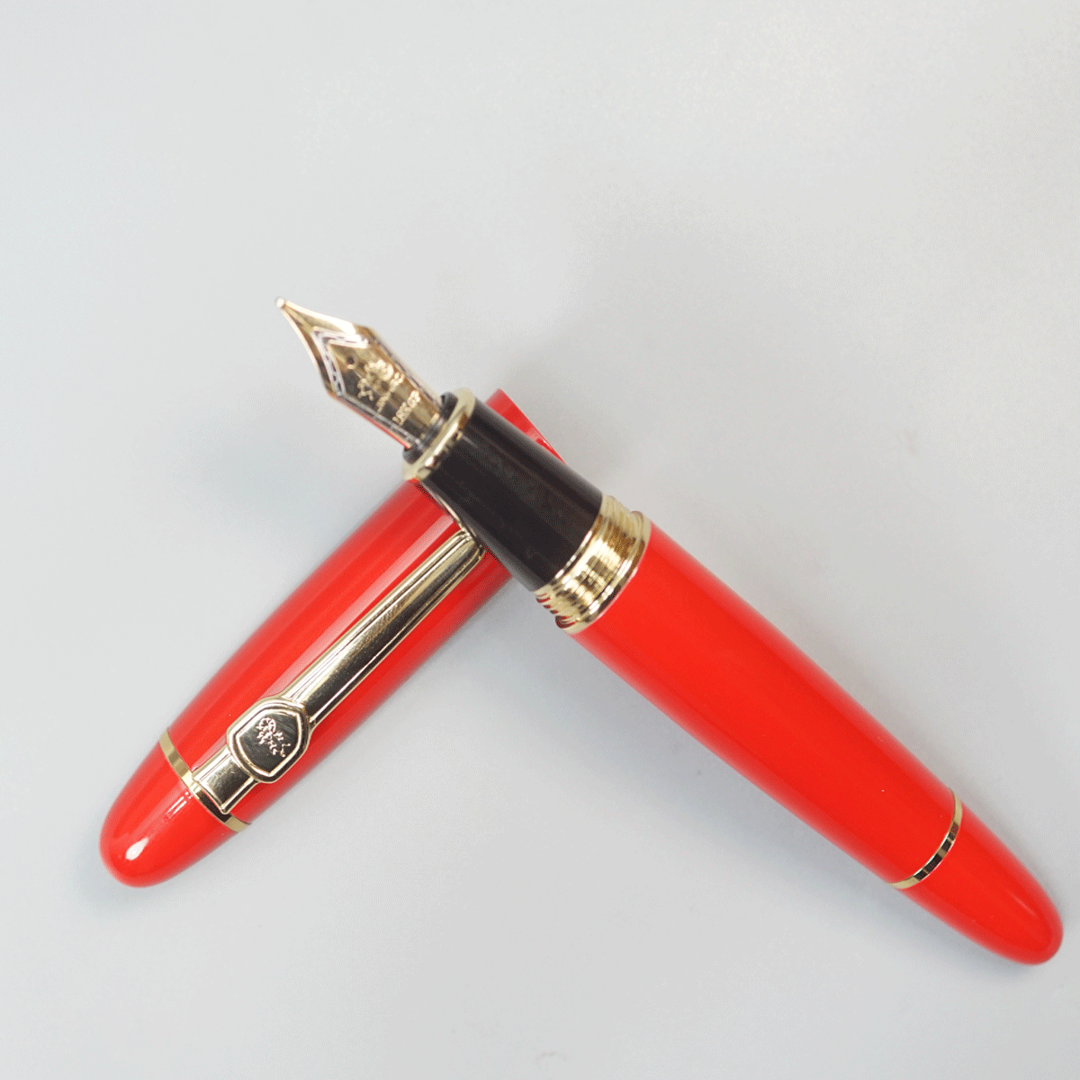 Jihano 159 - Red Color Convertor type Fountain Pen - Model 18332