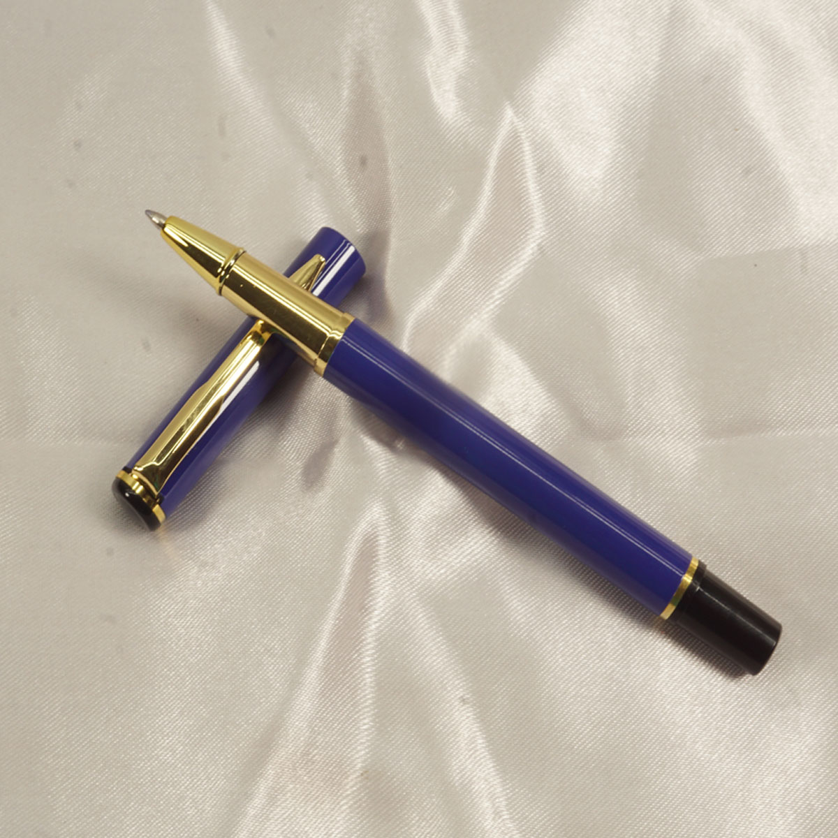 penhouse.in Blue Color Body and Cap with Gold Trims Roller Ball Pen SKU 19598