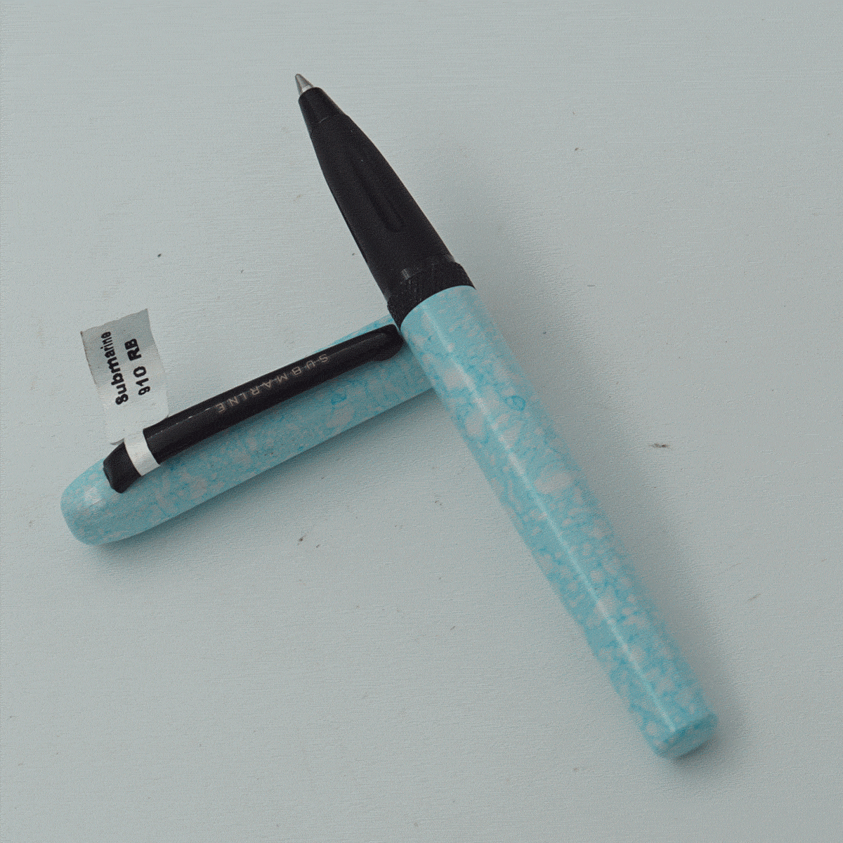 Submarine 910 Sky Blue Color Body With Magnatic Cap Medium Tip Roller Ball Pen SKU 19601