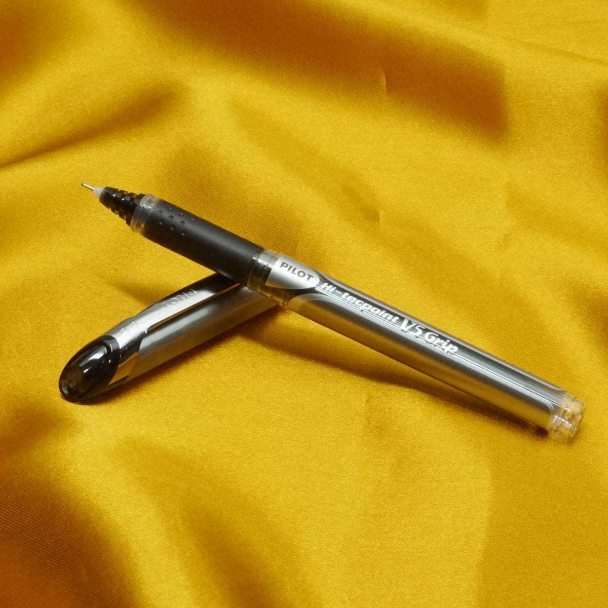 Pilot 846 S V5 Grip Black  Hi Tecpoint Gel Pen SKU 20422