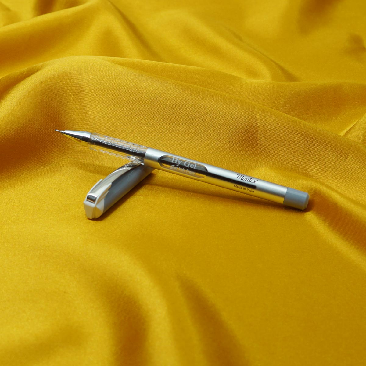 Montex Hy Gel Silver Color Body With Black Cap Fine Tip Cap Type Ball Pen SKU 20553