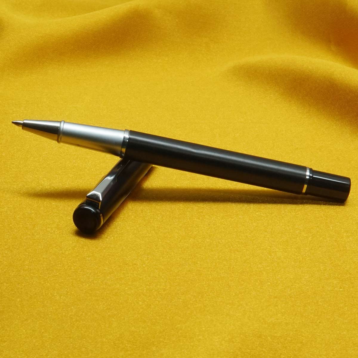penhouse.in Black Body and Cap with Silver Trims Roller Ball Pen SKU 20684