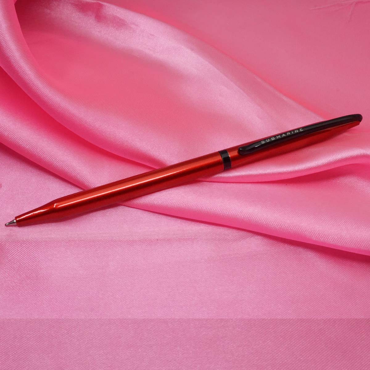 Submarine 989 Slim Glossy Finish Red Color With Black Clip Fine Tip Twist Type Ball Pen SKU 21029
