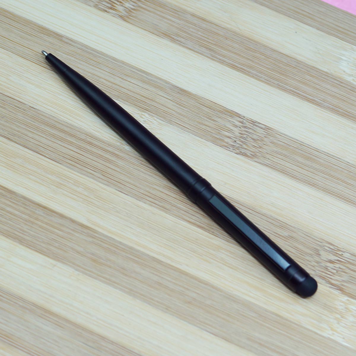 Penhouse.in Mat Finish Full Black Color Body Medium Tip Twist Type Ball Pen SKU 23264