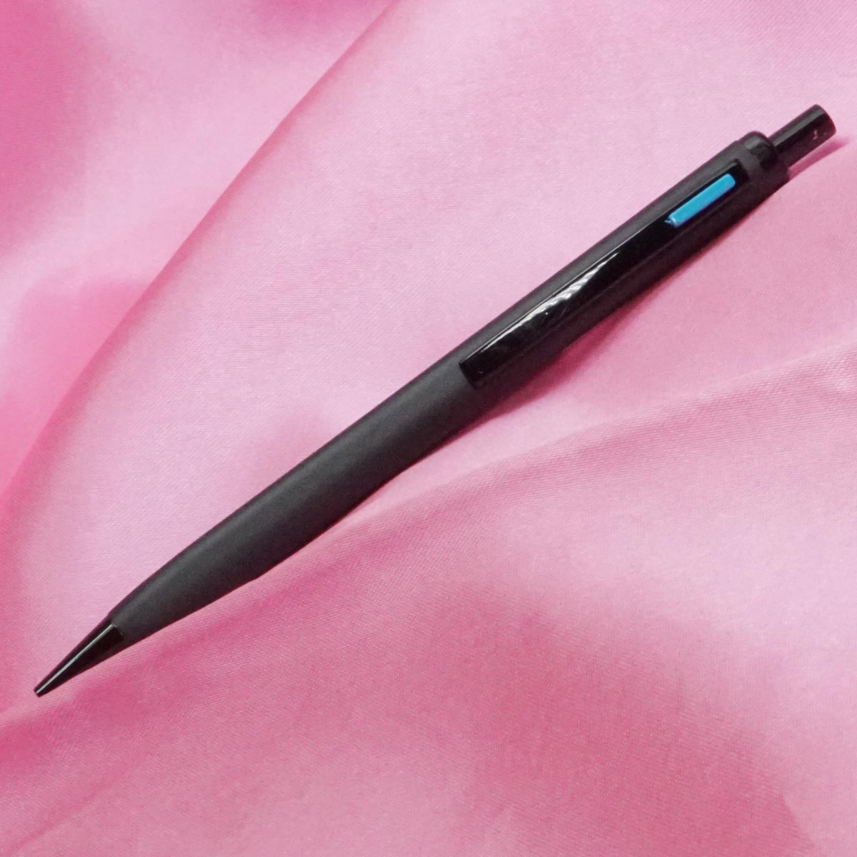 penhouse.in Triangular Mat Black Color Body With Fine Tip Blue Color On Clip Click Type Ball Pen SKU 21265