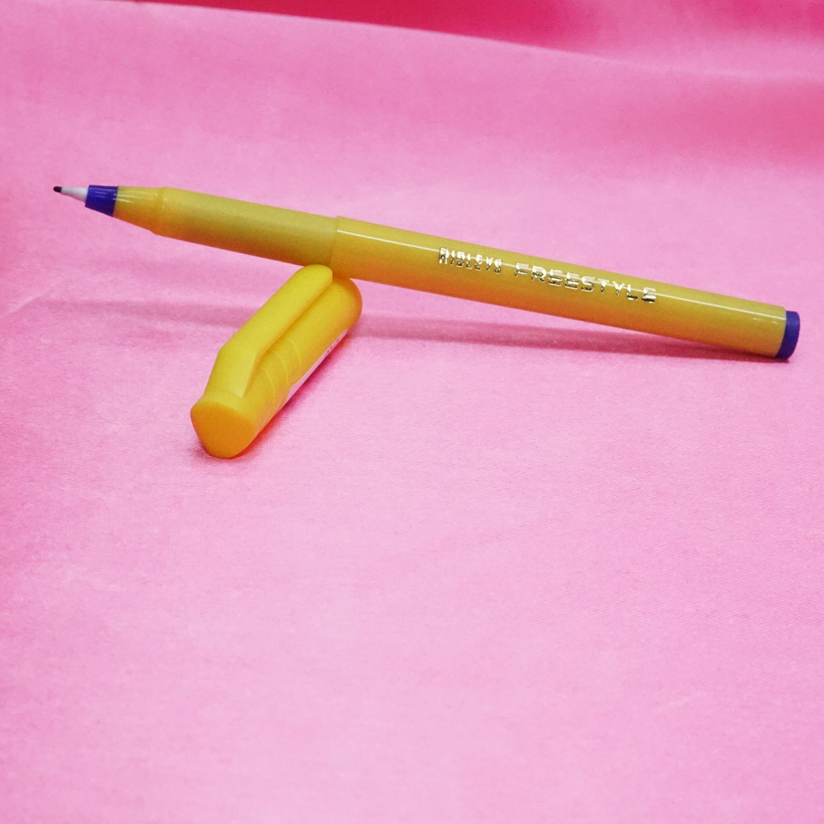 Ridleys Freestyle Finex Tip Yellow Color Body With Blue Writing Fine Liner Pen SKU 21387