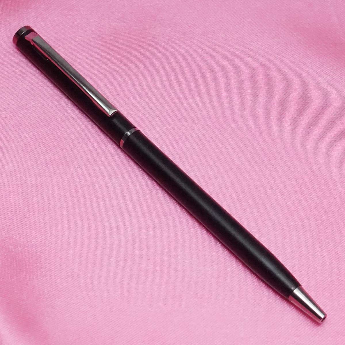 penhouse.in Slim Mat Black Color Body With Medium Tip Silver Clip Twist Type Ball Pen SKU 21397