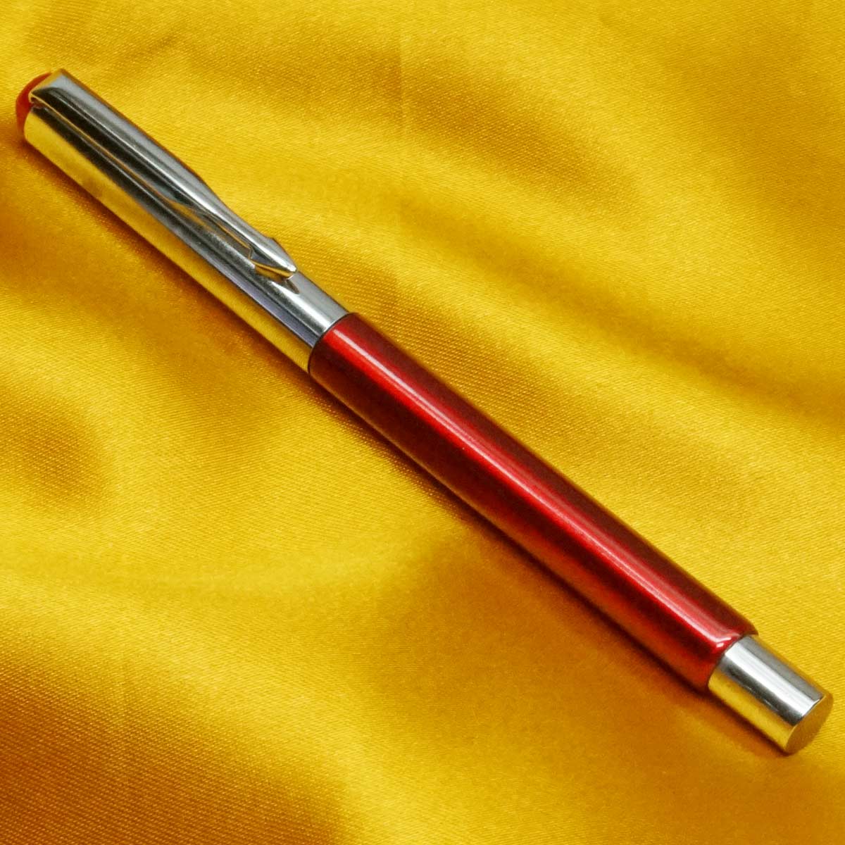 penhouse.in Red Color Body With Silver Cap Medium Tip  Roller Ball Pen SKU 21406