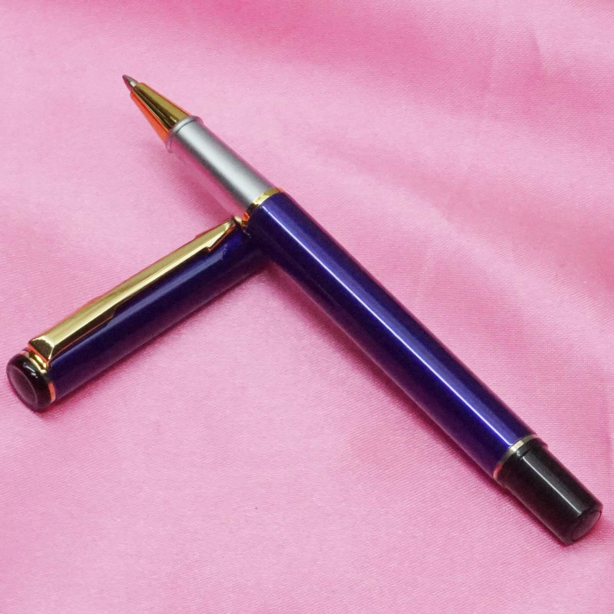 penhouse.in Glossy Finish Dark Blue Color Body With Gold Trim Medium Tip Roller Ball Pen SKU 21477