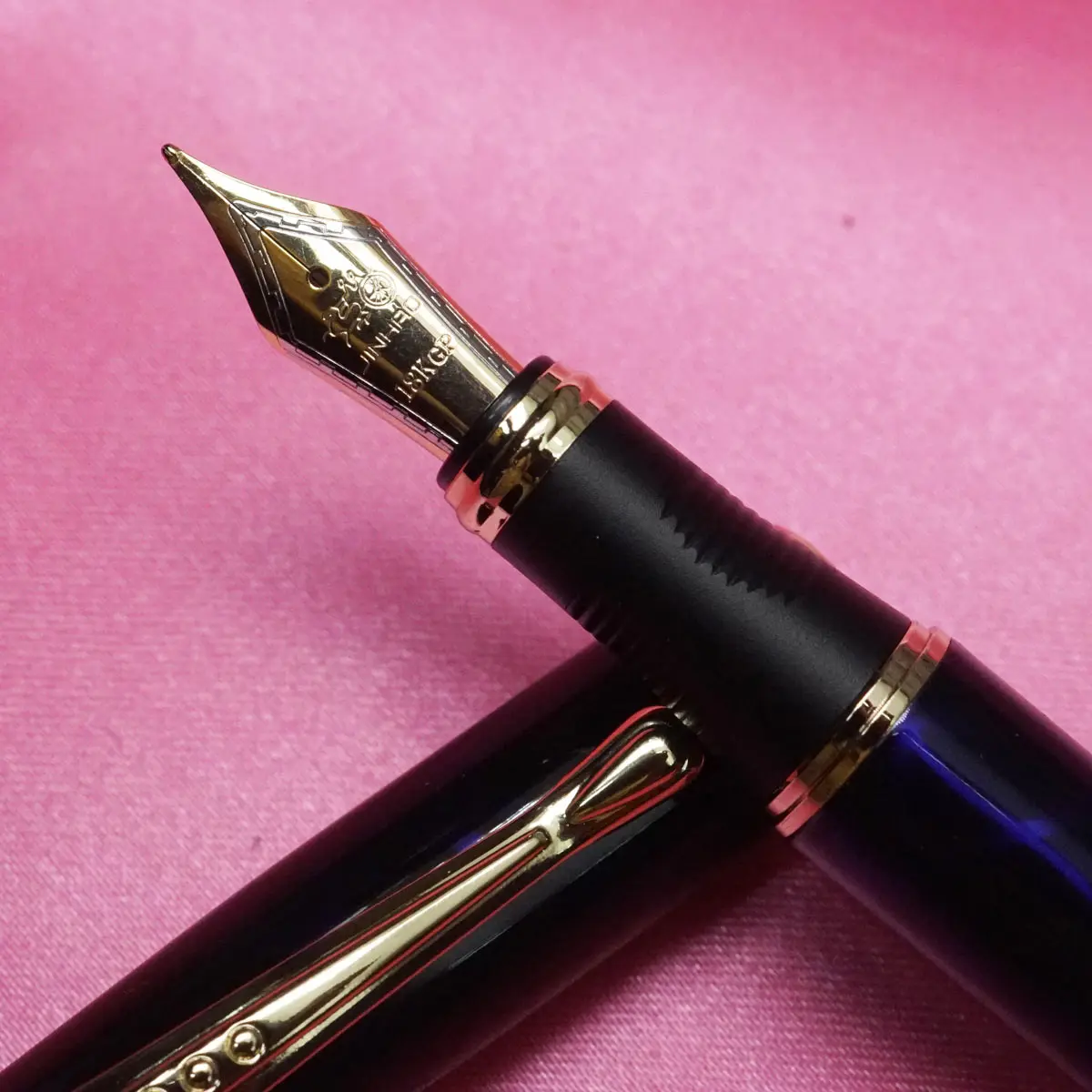 Jinhao X450 Glossy Blue Color Body With Medium Nib Gold Clip Converter Type  Fountain Pen SKU 21542