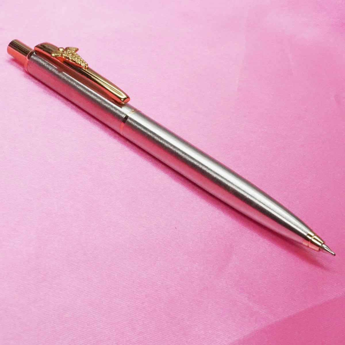 penhouse.in Silver Color Body With Fine Tip Doctor Symbol Clip Gold Trim Click Type Ball Pen SKU 21656
