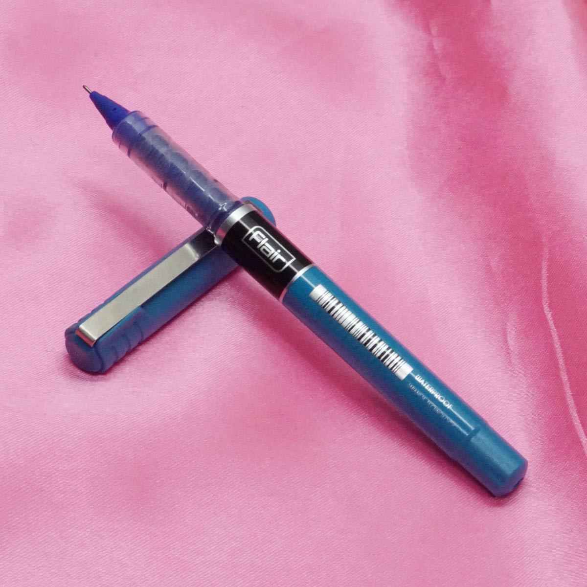 Flair Bolt Blue Color Body With Silver Clip Fine Tip Cap Type Gel Pen SKU 21755
