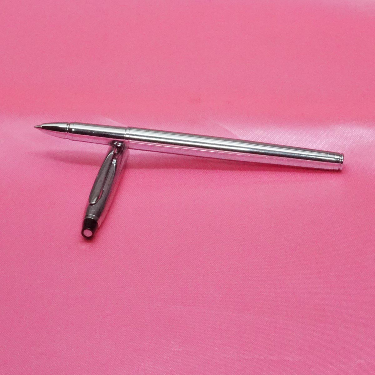 penhouse.in Silver Body and Cap with Black Top Kross Type Roller Ball Pen SKU 21882