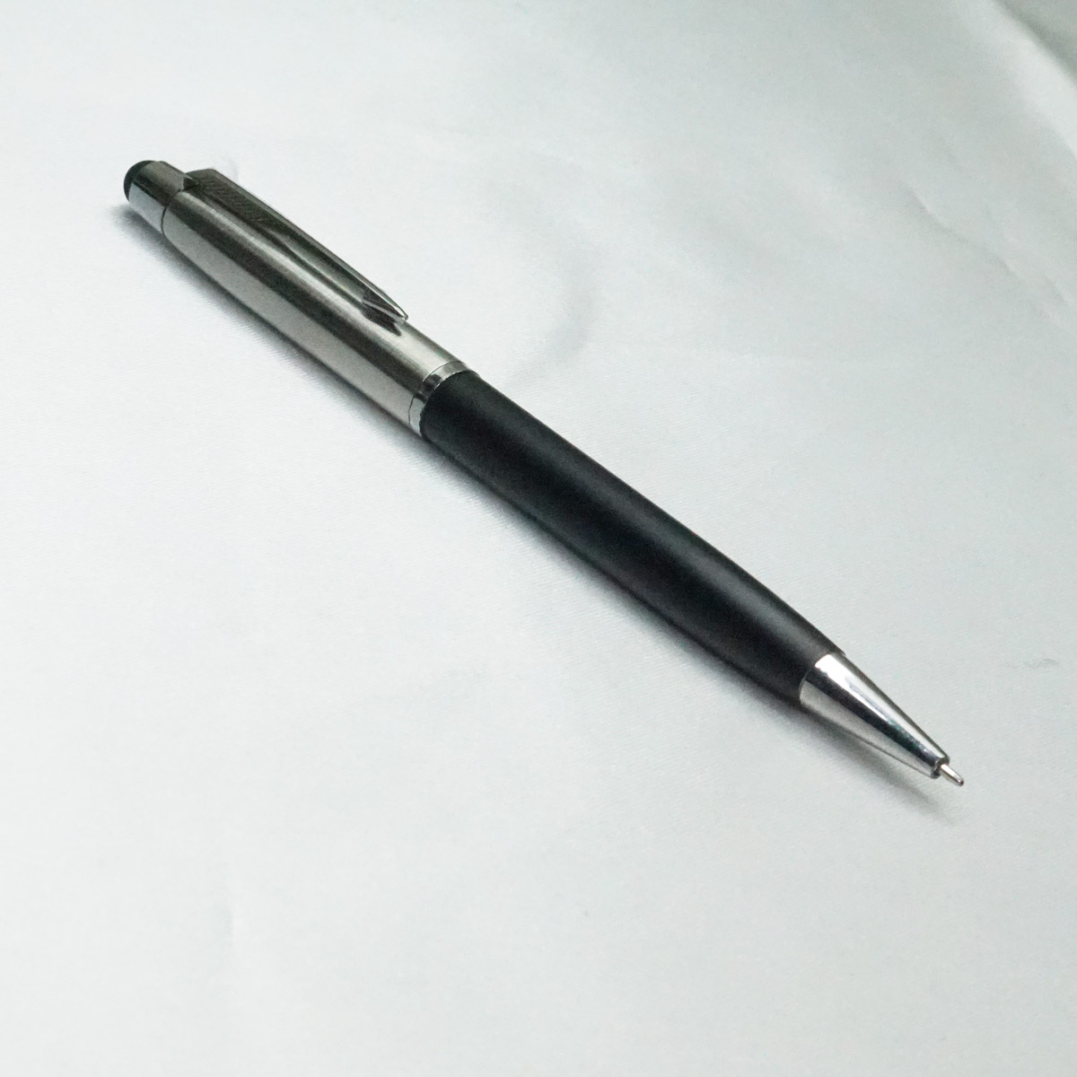 penhouse.in  Black Color Body With Silver Cap Stylus On Top  Fine Tip Twist Type Ball Pen SKU 21908