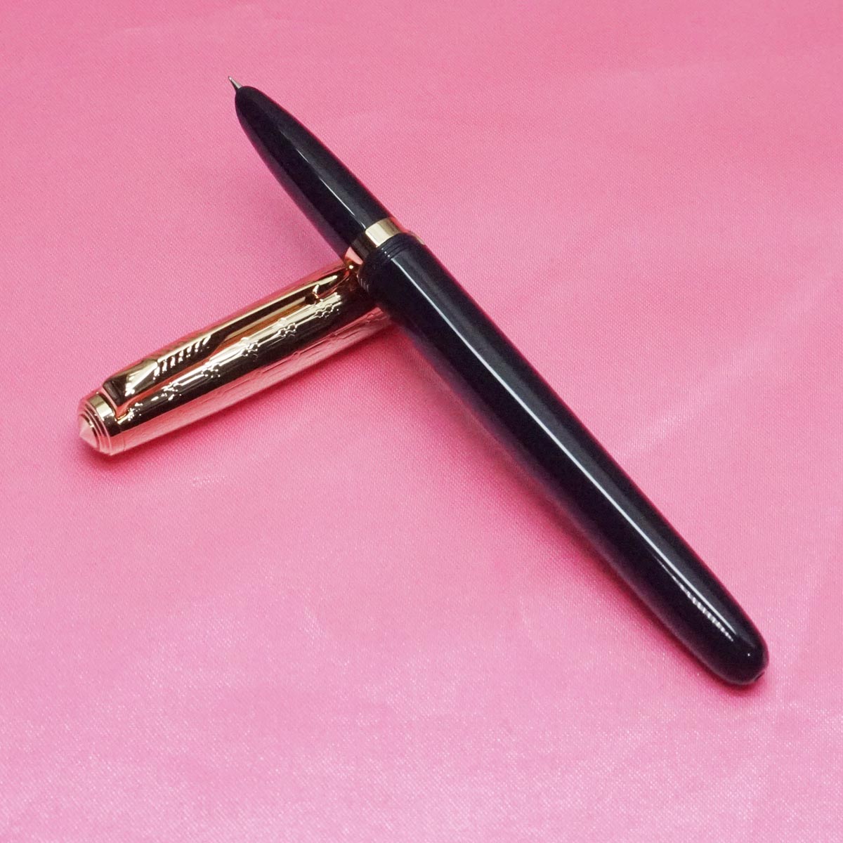 Jinhao 51 Gold Cap with Dark Green Body No.51 SSF Nib Eye Dropper and