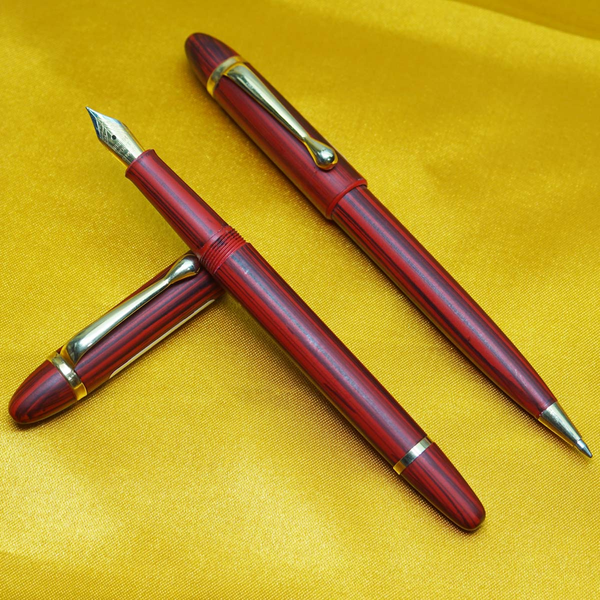 Gama - 25 - Red Color Finish Body and Cap with Gold Trims - Eye Dropper Model Fountain Pen and Ball Pen Set SKU 22211
