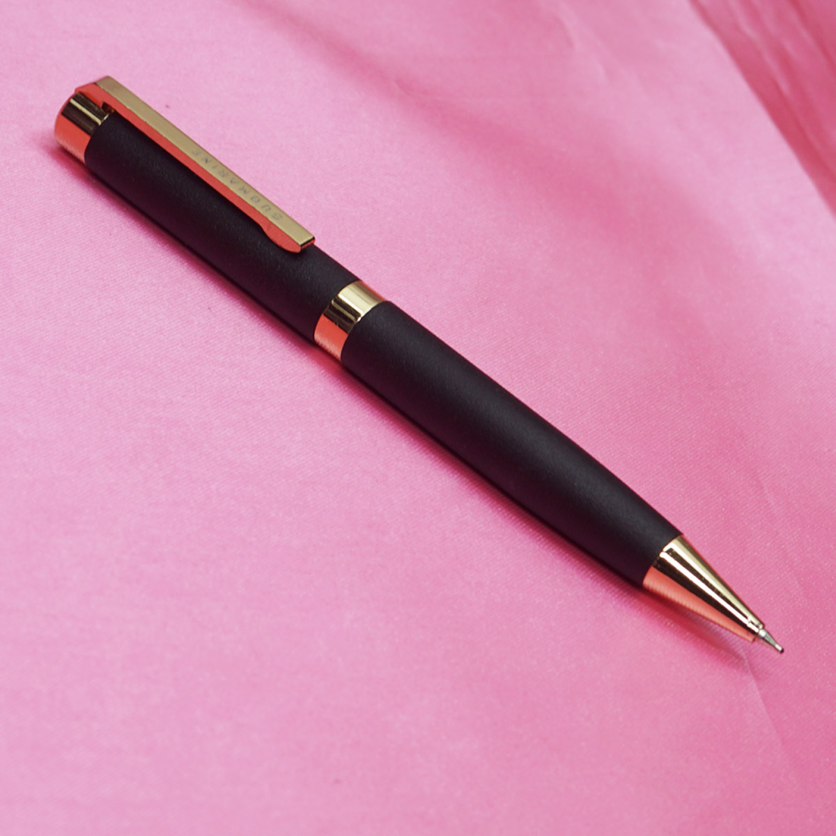 Submarine 990 Black Color Body With Gold Clip Fine Tip Gold Trims Twist Type Ball Pen SKU 22273