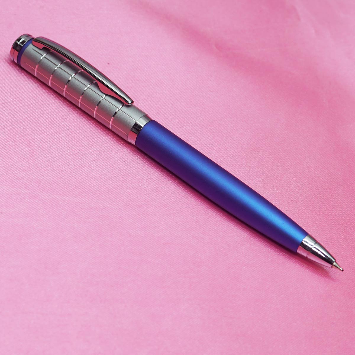 Submarine 2089 Blue Color Body With Silver Color Checked Design Cap Fine Tip Twist Type Ball Pen SKU 22278