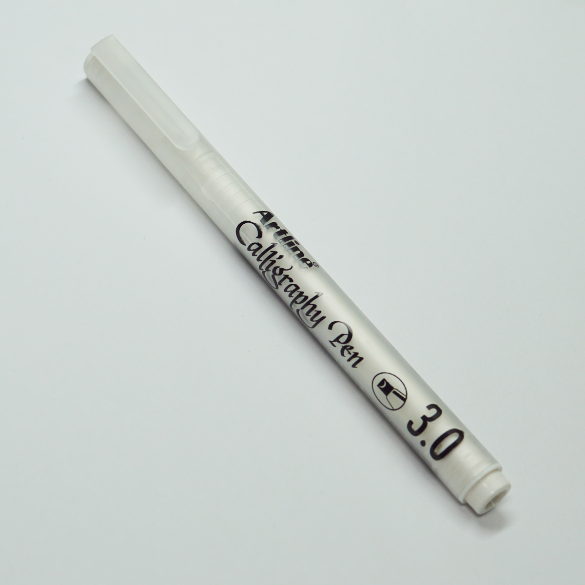 Artline White Color Transparent Body With Cap 3.0 Tip Calligraphy Pen SKU 22623