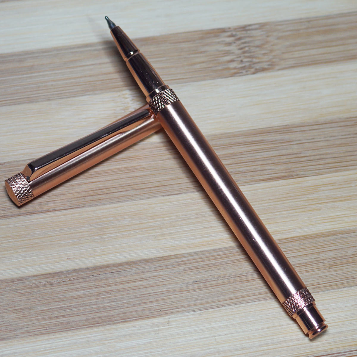 penhouse.in Rose Gold Color Body With Cap Fine Tip Cap Type Ball Pen SKU 22729
