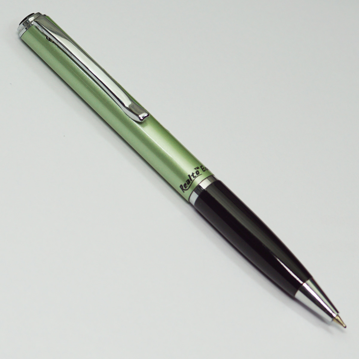 Realto Eagle Green Color Body With Black Grip Fine Tip Twist Type Ball Pen SKU 22815