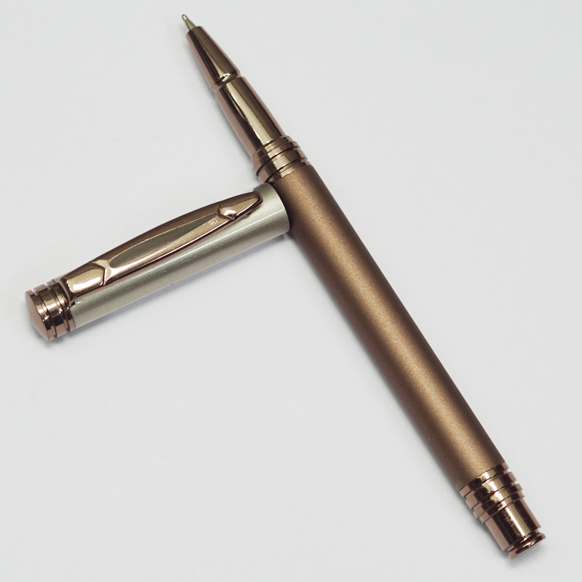 Picasso Parri Cooper Shiny Brown Color Body With Silver Cap Fine Tip Cap Type Ball Pen SKU 22870