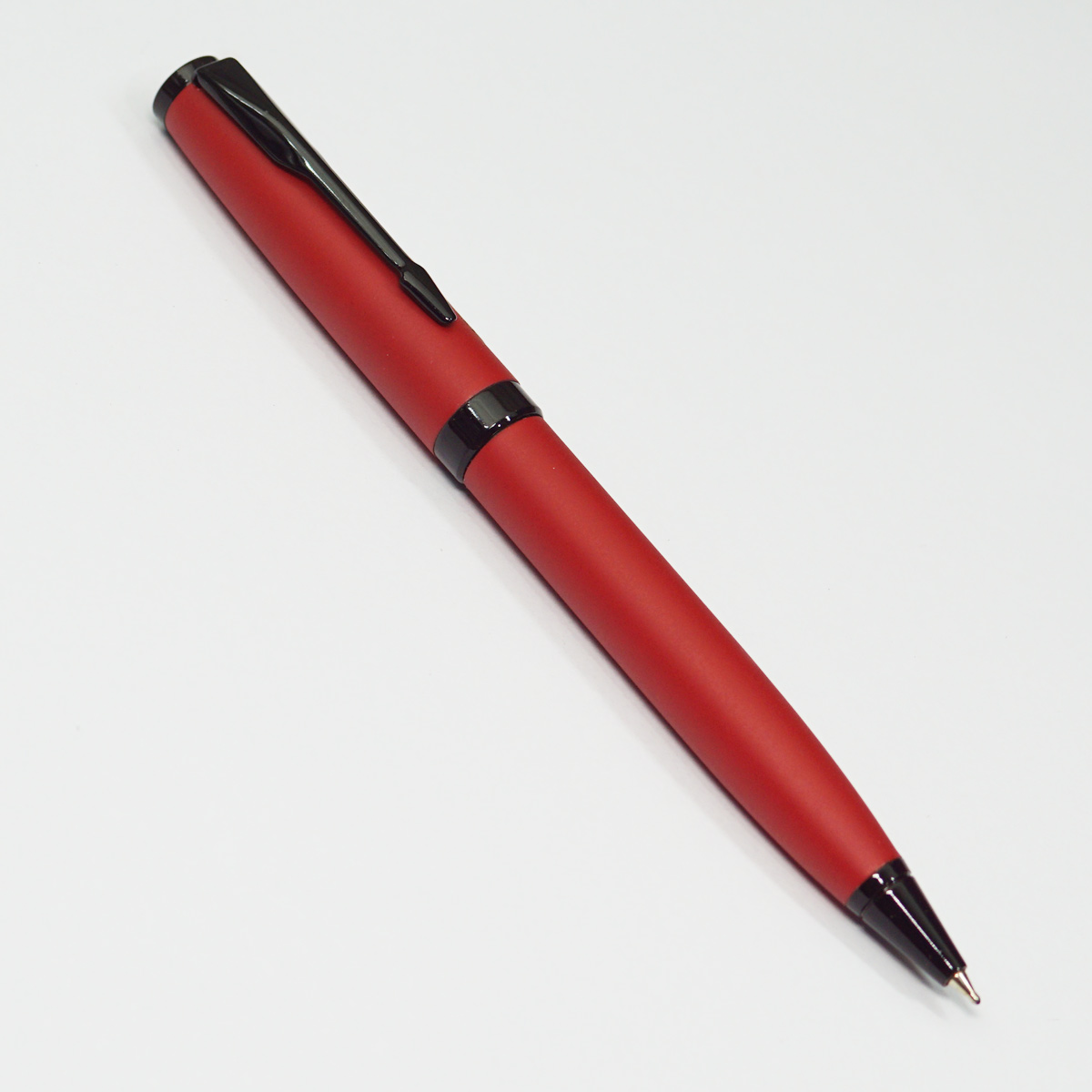 penhouse.in Red Color Body With Cap Fine Tip Twist Type Ball Pen SKU 22886