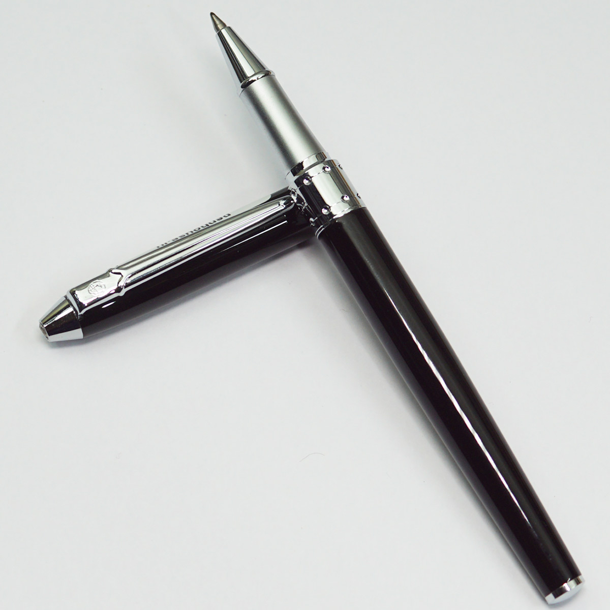 Pimio Glossy Black Color Body With Silver Clip Medium Tip Roller Ball Pen SKU 23026
