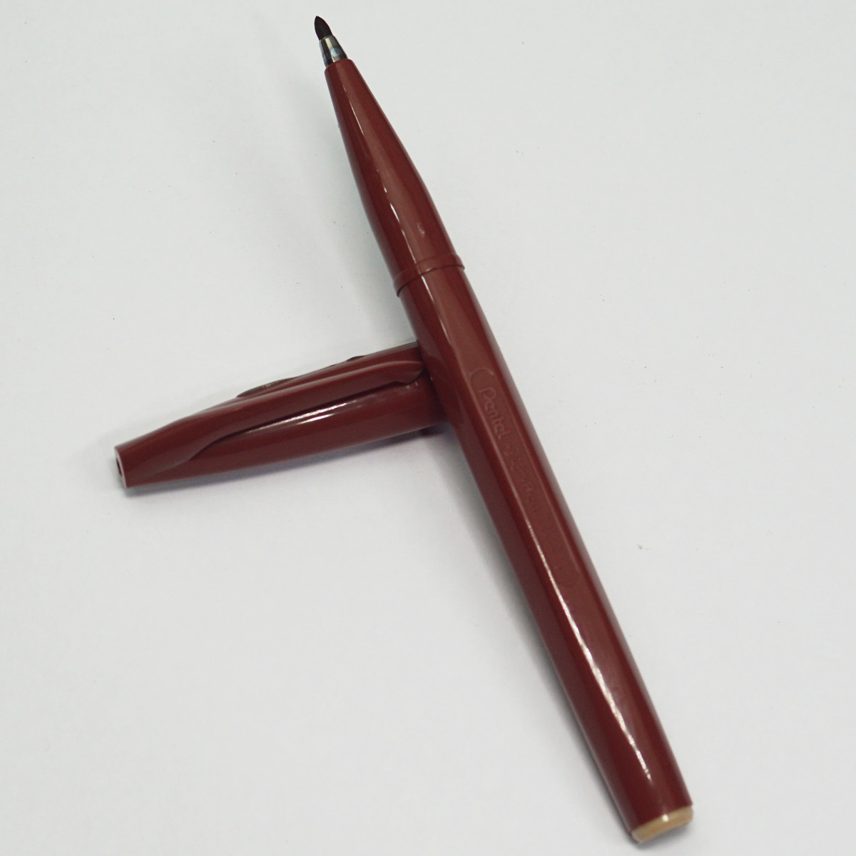 Pentel S520 Sign Pen 2.0mm Brown Color Writing With Fiber Tip Marker  SKU 23241