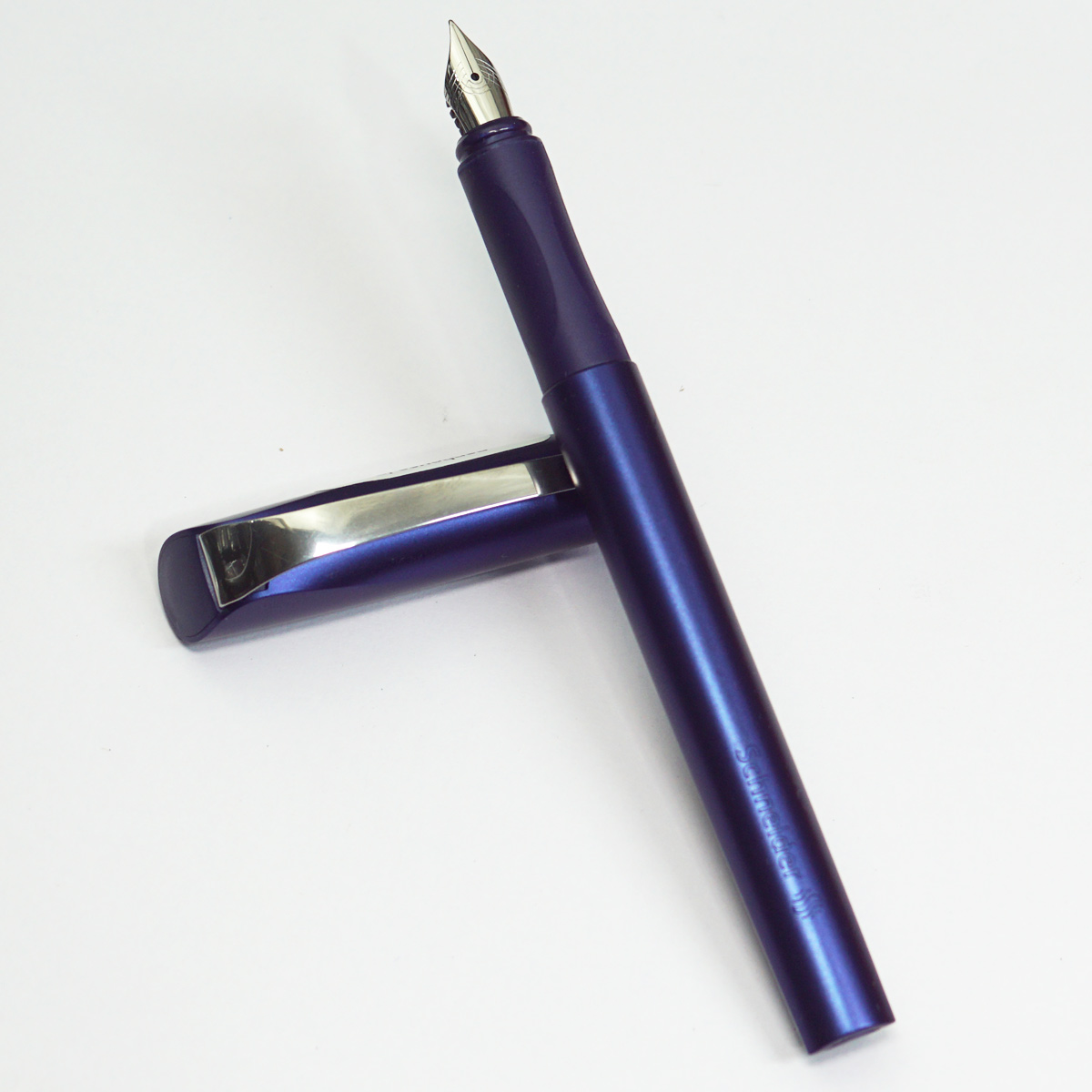 Schneider 168603 Ceod Shiny Pacific  Blue Color Body With Broad Silver Clip Fine Nib Cartridge Type Fountain Pen SKU 23316