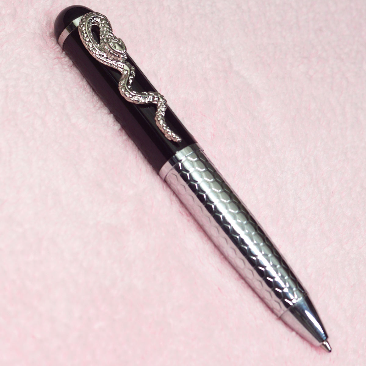 penhouse.in 5014 Mini Silver Color Body With Black Color Cap And Snake Clip Medium Tip Twist Type Ball Pen SKU 23337