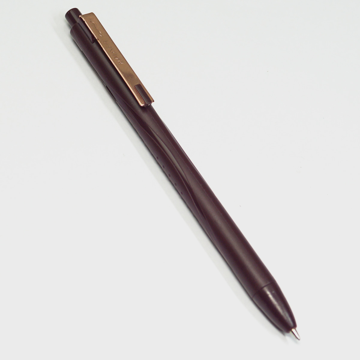 Hauser ENZO Brown Color Body With Copper Color Clip Medium Tip Blue Writing  Retractable Type Ball Pen SKU 23508