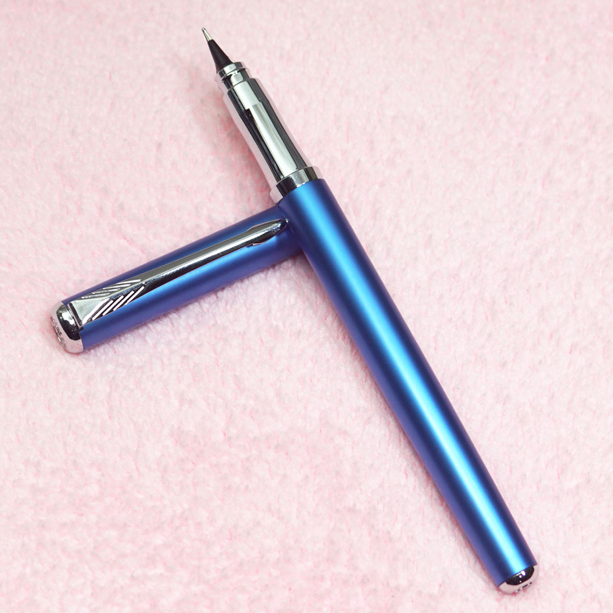 Hero 3266 Blue Color Body With Silver Clip 360 Nib Rubber Sac Model Fountain Pen SKU 23530