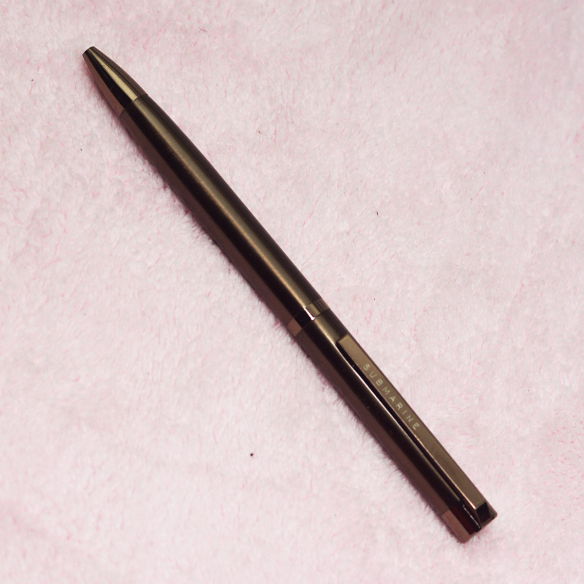 Submarine 976 Slim Coffee Smell Writing With Fine Tip Twist Type Ball Pen SKU 23593