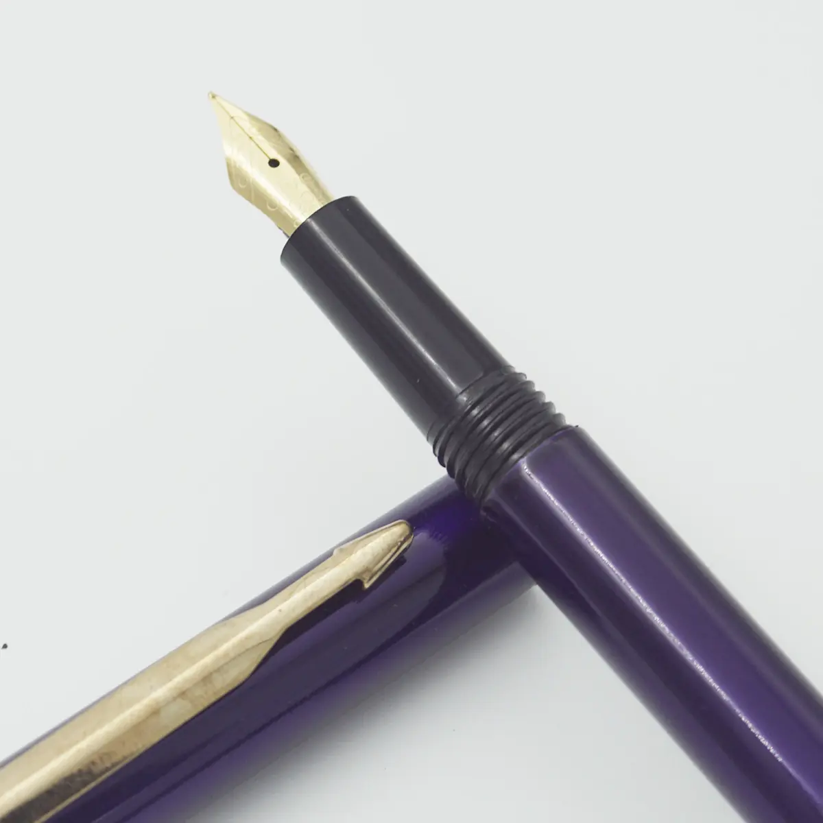 Oliver 81 Violet Color Body With Golden Color Clip Fine Nib Eye Dropper  Model Fountain Pen SKU 23643