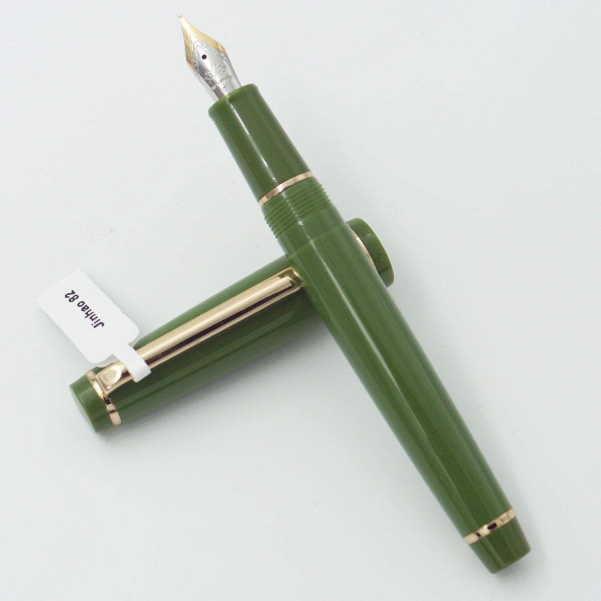 Jinhao 82 Green Color Body With Cap And Golden Clip Fine Nib Converter Type Fountain Pen SKU 23770