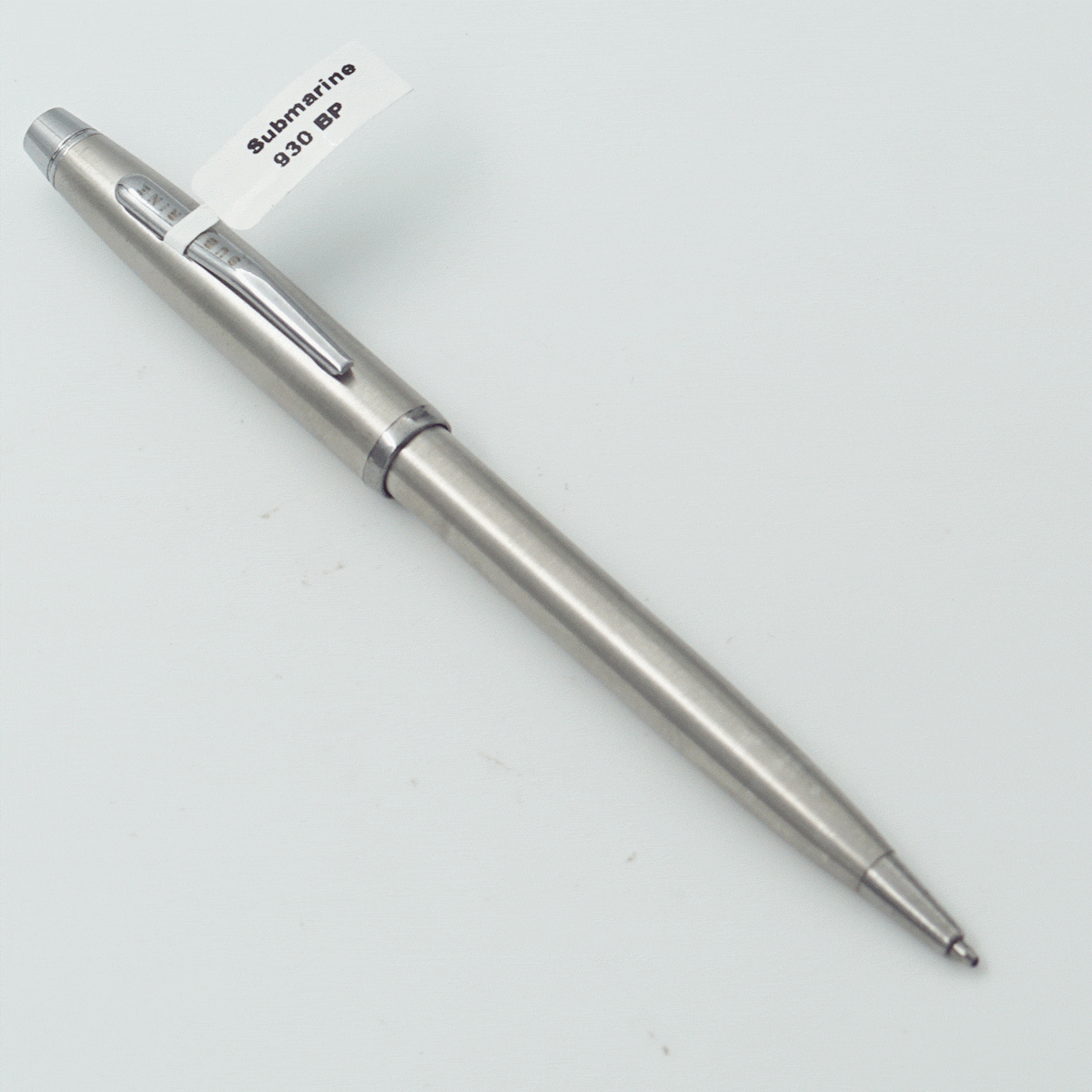 Submarine 930 Full Silver Color Body With Silver Cap And Silver Clip Medium Tip Twist Type Ball Pen SKU 23816