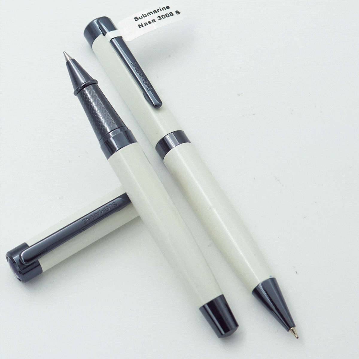 Subamrine Nasa 3008 Ivory Color Body With Ivory Color Cap And Black Clip Pen Set SKU 23892