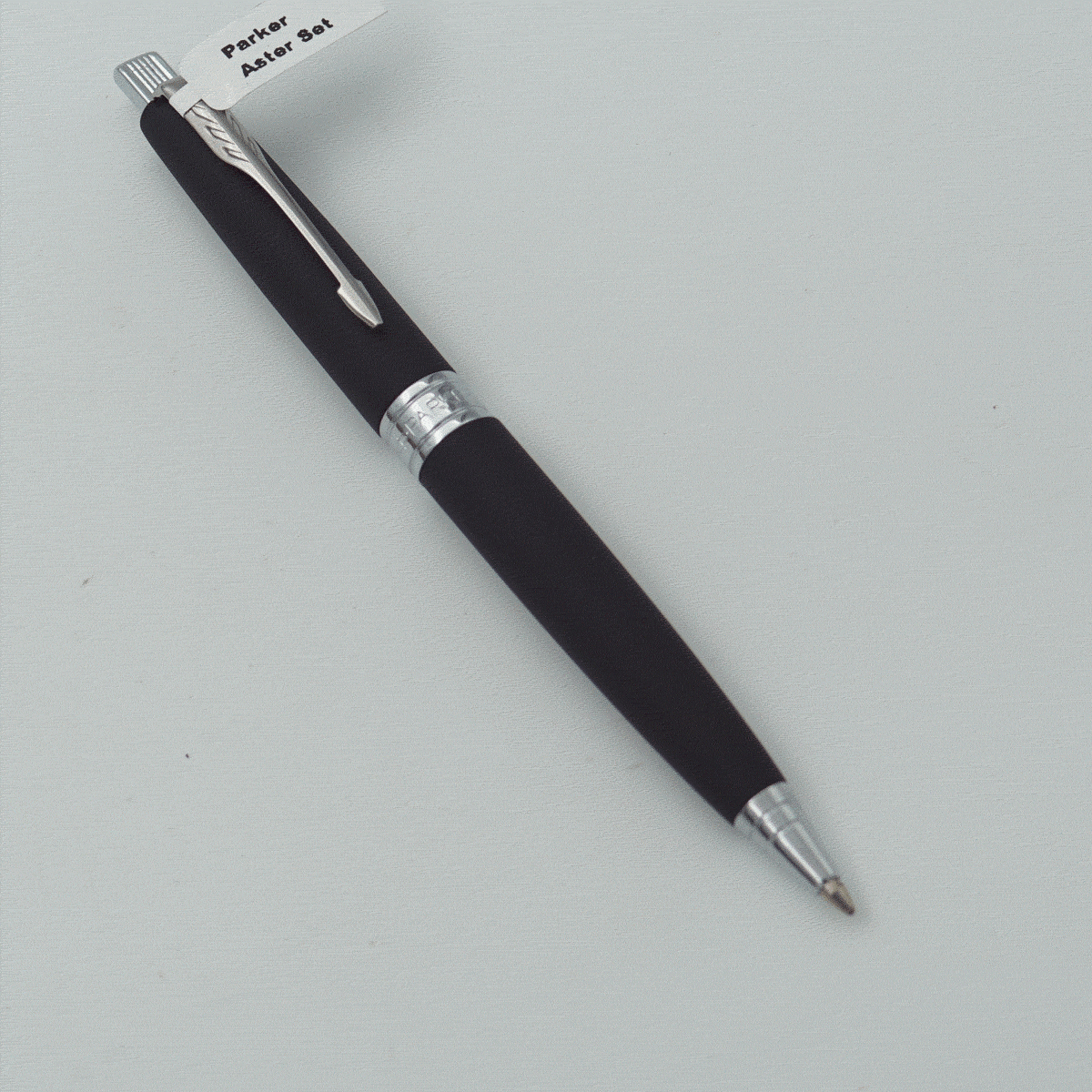 Parker Aster Matte Black Color Body With Silver Clip Medium Tip Retractable Type Ball Pen With Card Holder Pen Set SKU 24188