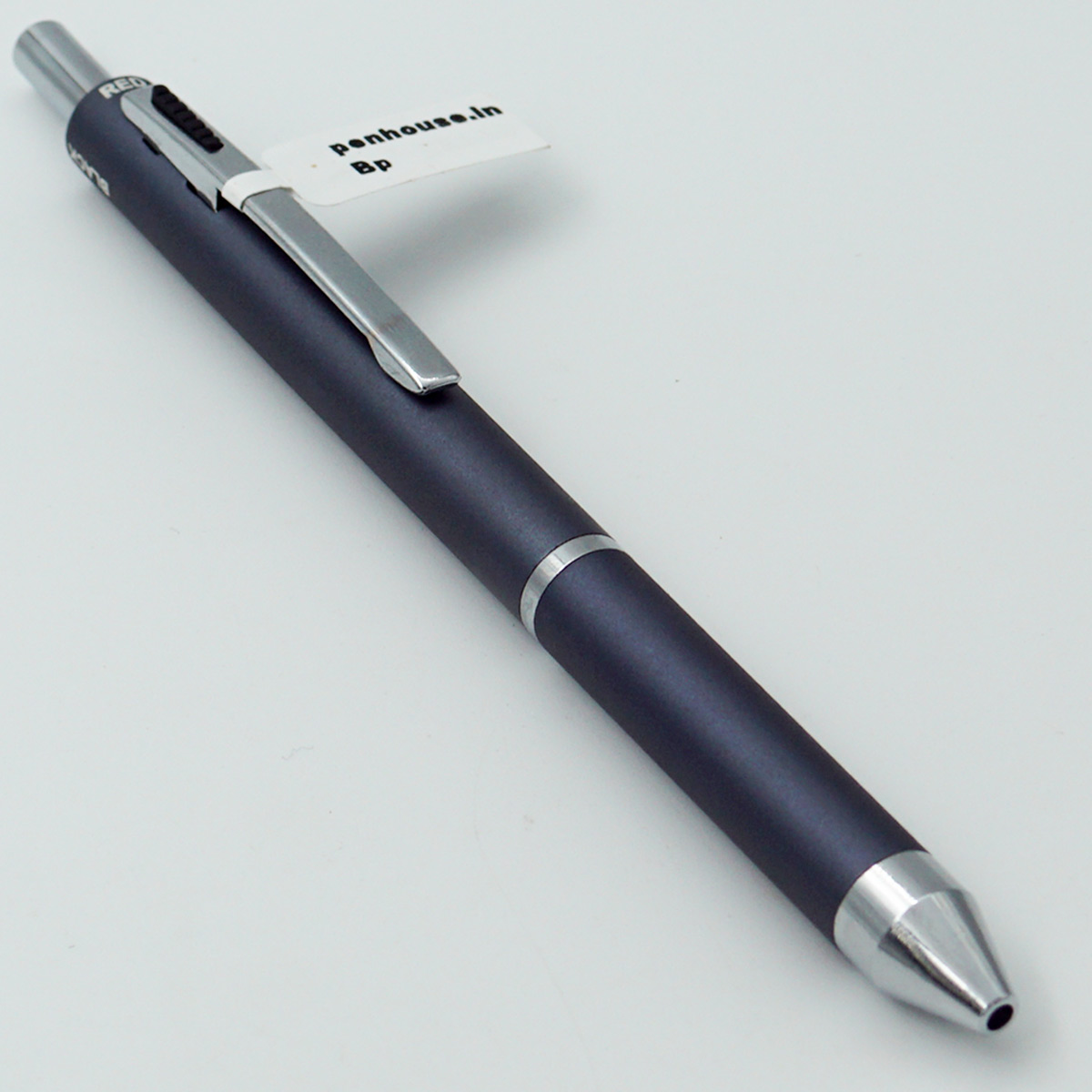penhouse.in Mat Grey Color Body With Silver Clip Fine Tip 4 in 1 Retractable Type Ball Pen SKU 24442