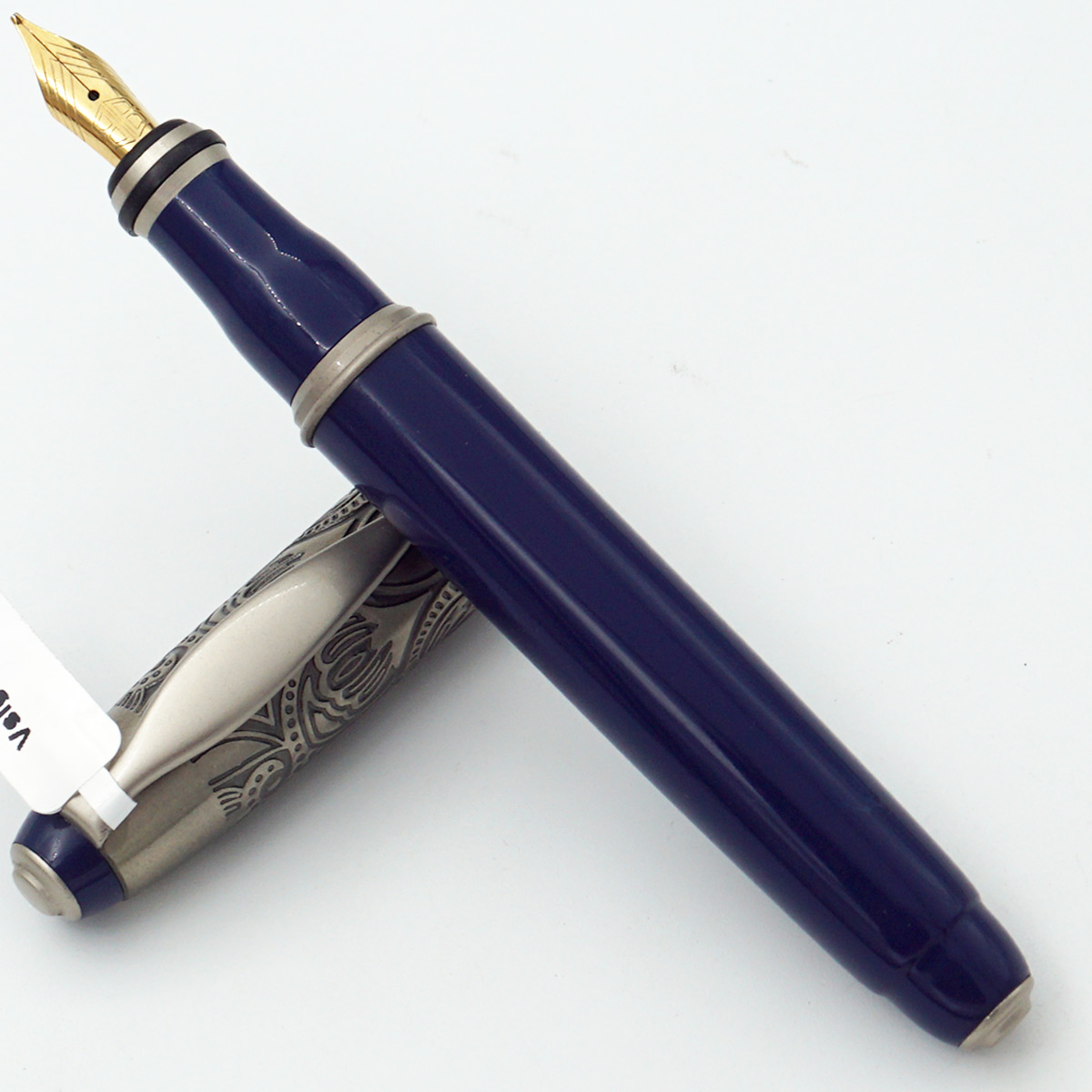 Vsign SB Dark Blue Color Body With Silver Color Designed Cap Bold Nib Converter Type Fountain Pen SKU 24451