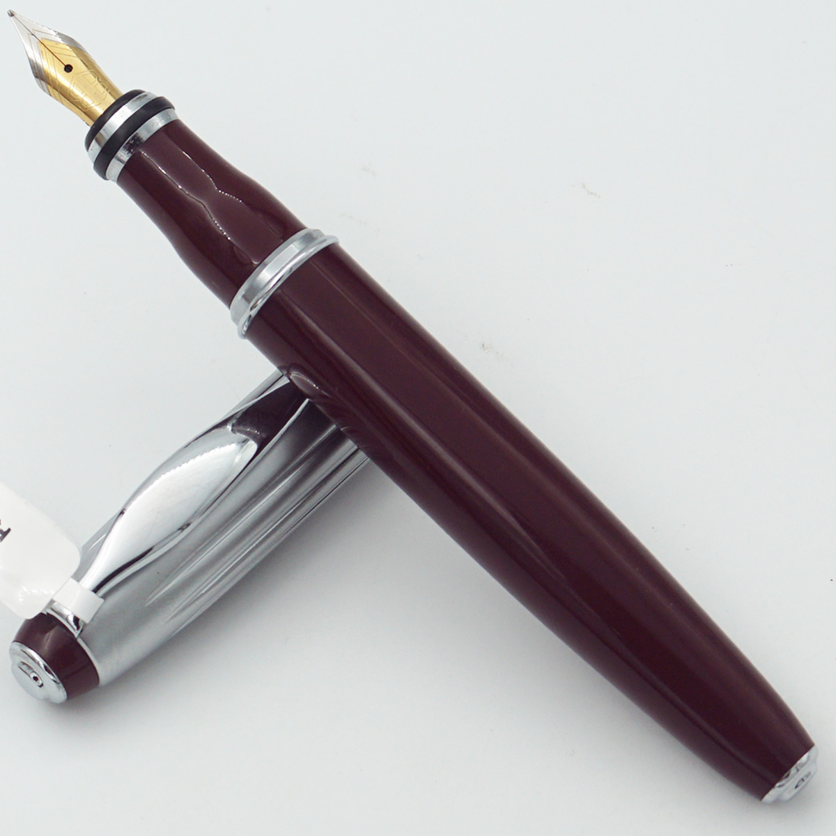 Vsign Forte Maroon Color Body With Silver Color Clip Medium Nib Converter Type Fountain Pen SKU 24454