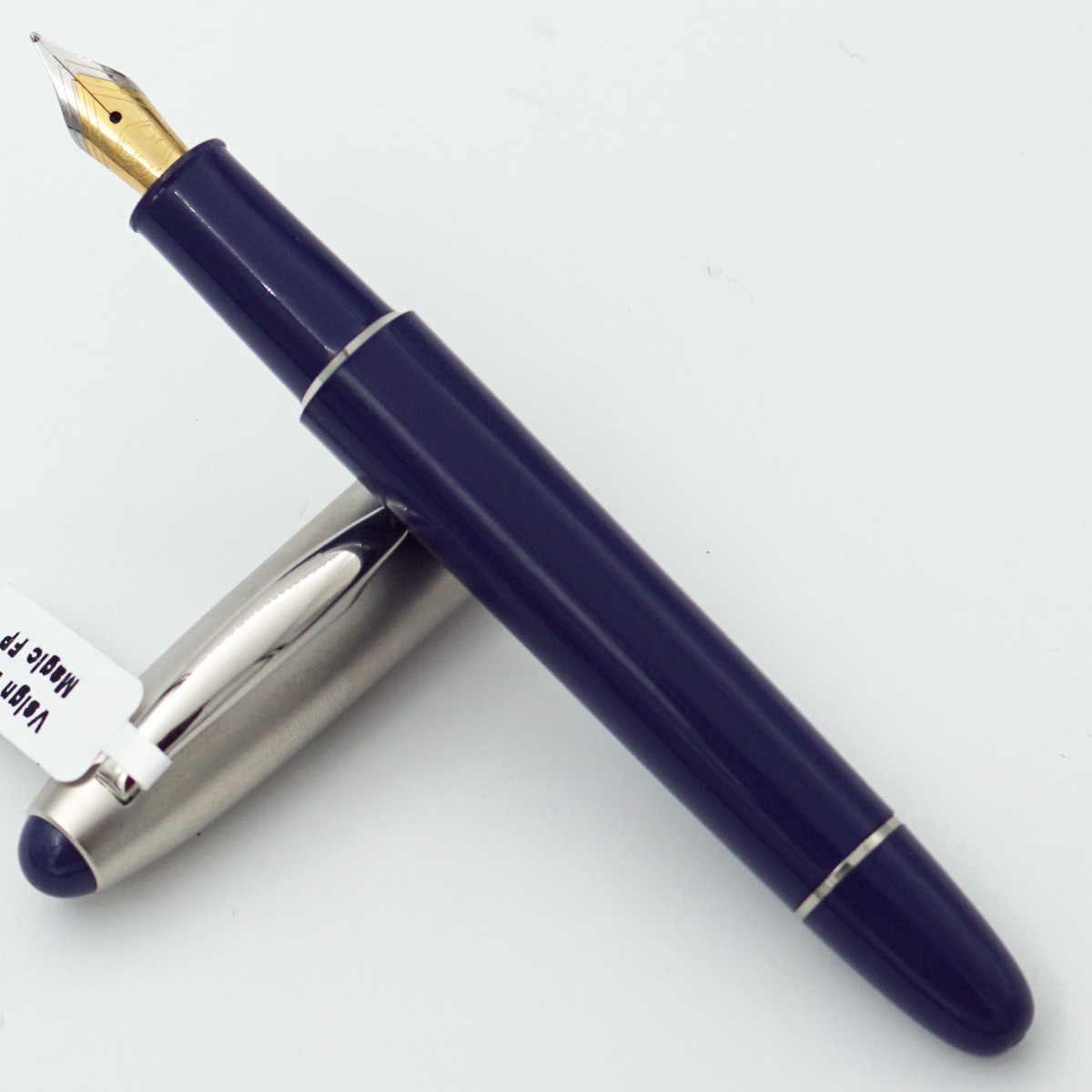 Vsign Beena Magic Blue Color Body With Silver Clip Medium Nib Converter Type Fountain Pen SKU 24465